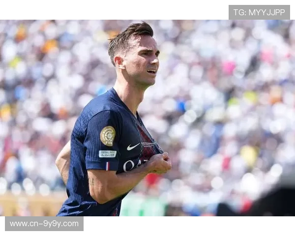 门德斯逐渐赢得巴黎圣日耳曼主帅信任，表现愈发出色