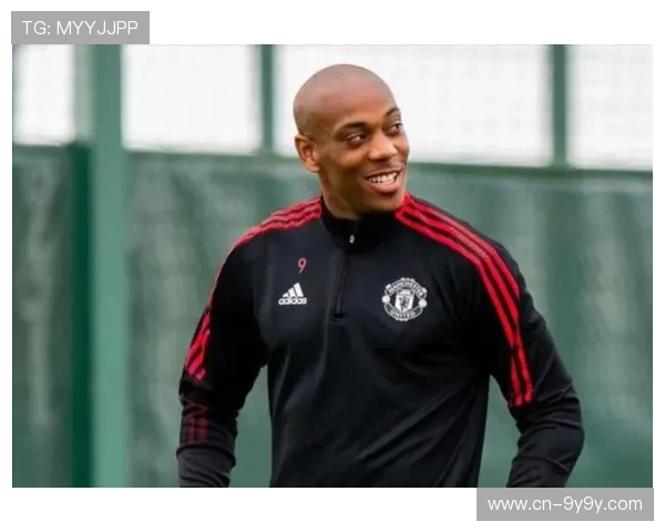 蒙特雷前锋马夏尔肩关节脱臼,或缺席3-6个月影响状态 蒙特雷前锋马夏尔肩关节脱臼,或缺席3-6个月影响状态